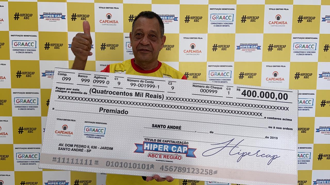 Morador de Diadema ganha R$ 400 mil no Hiper Cap e vai ajudar as filhas