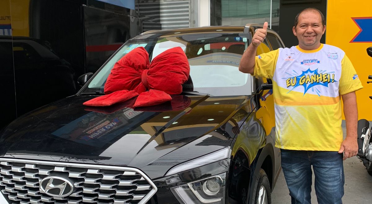 Torneiro mecânico de São Paulo ganhou um Creta e curtiu o carnaval com carro zero na garagem. 